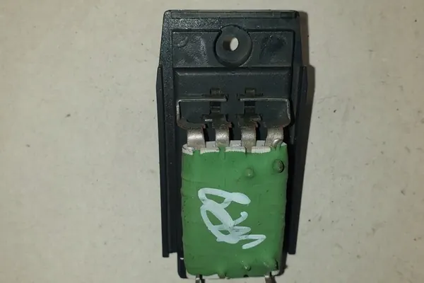 Relé del ventilador del calentador FORD FIESTA IV XS6H18B647AA image 3