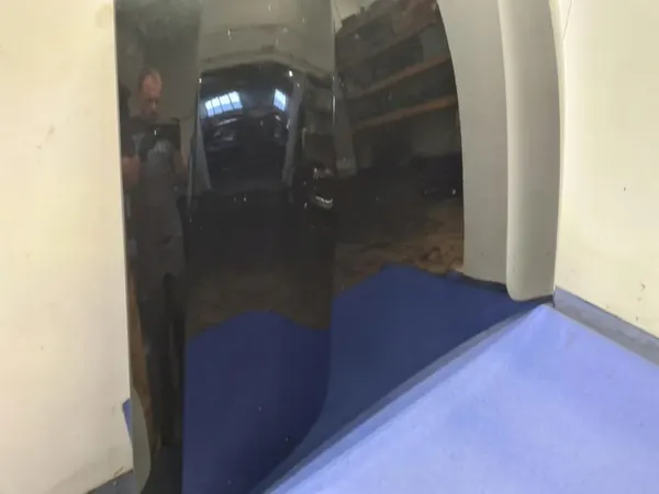 BMW X6 E71 Framhuv 475 Svart Safir Metallic OEM image 4