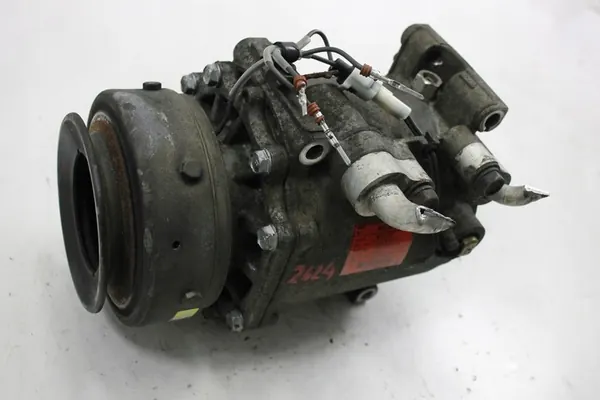 Compresseur de climatisation Mitsubishi L200 Pajero III 2.5 image 2