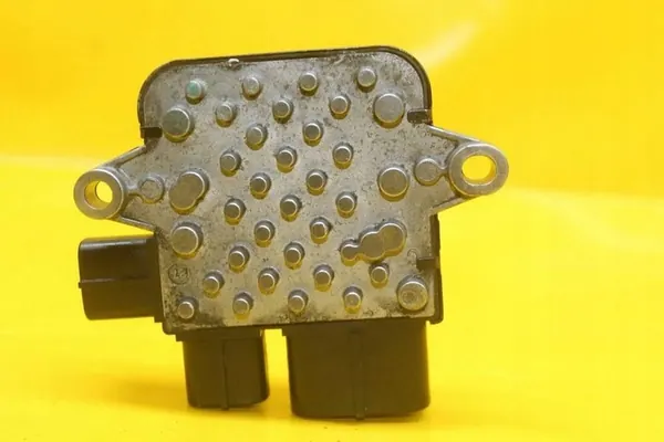 Module de relais de ventilateur Nissan 370Z A18700A28001 image 8