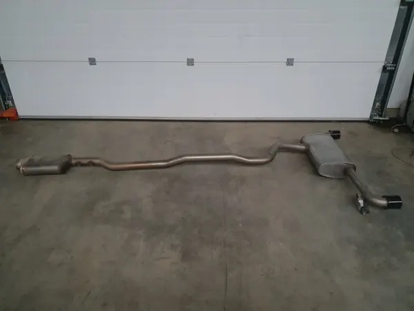Silenciador Escape OEM 8474382 para BMW 1 F40 2.0D image 9