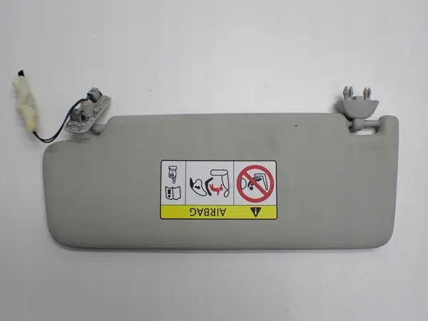 OEM 23R Visor direito para Skoda Karoq - Usado image 3