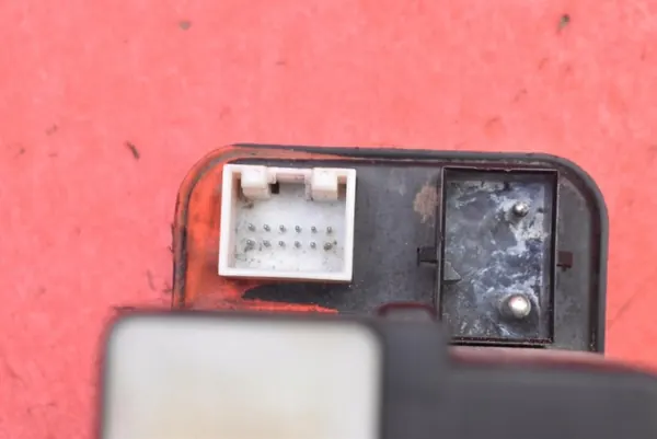 Bomba de cierre central OEM 4A0862257C para Audi A4 B5 image 9