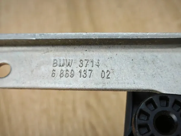 Valonohjaussensori OEM 6895466 Vasen Taka BMW image 5