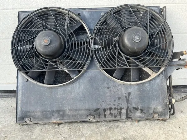 Ilmastointijäähdyttimen Tuulettimet Mercedes W124 E280 E320 image 3