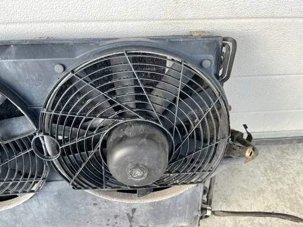 Ilmastointijäähdyttimen Tuulettimet Mercedes W124 E280 E320 image 5