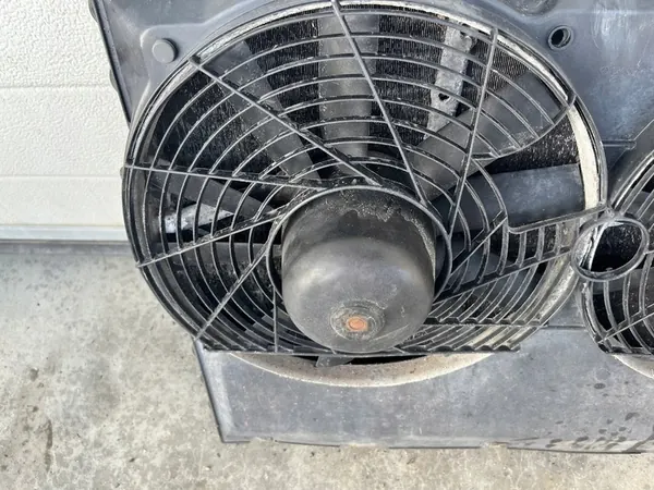 Ilmastointijäähdyttimen Tuulettimet Mercedes W124 E280 E320 image 7