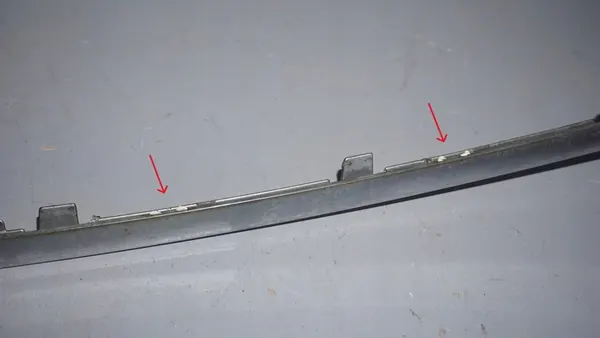 OPEL INSIGNIA CHROME GRILLE FRAME 13238422 image 3