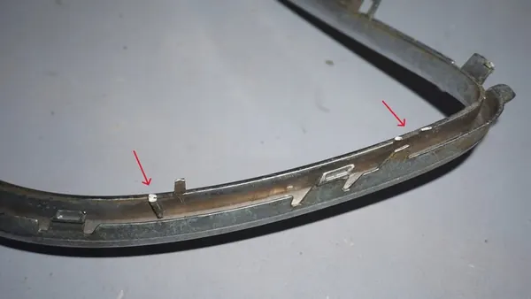 OPEL INSIGNIA CHROME GRILLE FRAME 13238422 image 7