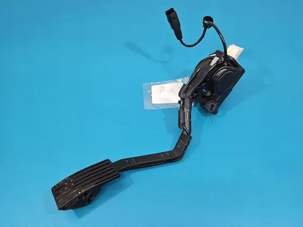 Potenciômetro pedal acelerador OEM 9650341780 Peugeot 407 image 2