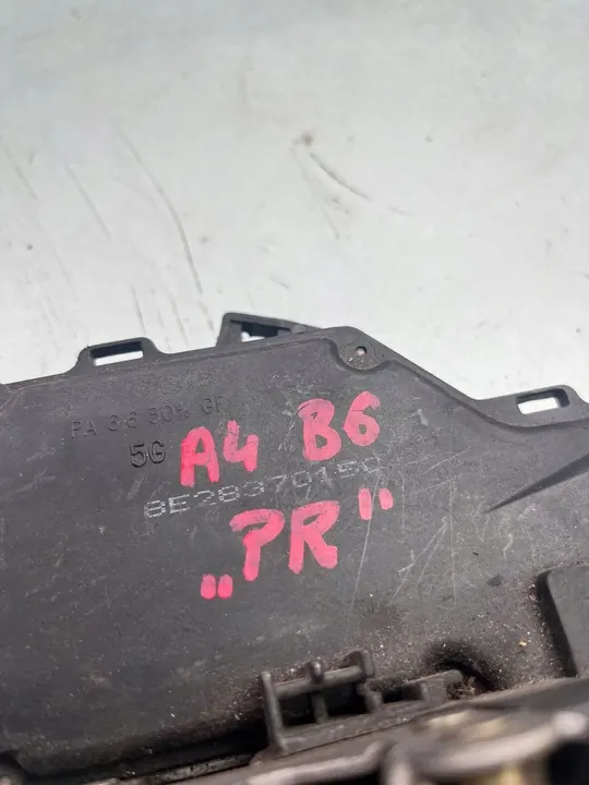 Audi A4 S4 B6 8E Dörrlås PA66306GF image 2