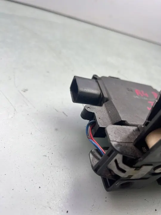 Audi A4 S4 B6 8E Dörrlås PA66306GF image 3