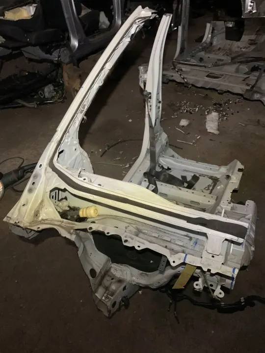 Subaru OE FBZ17340 Aile Avant d'Occasion image 5