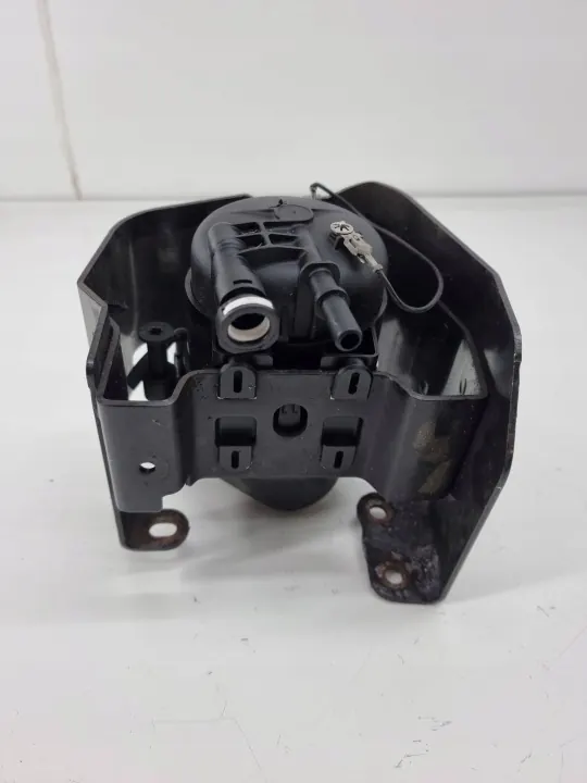 Filtro de combustible usado OEM ESP29977 para Land Rover Evoque I image 2