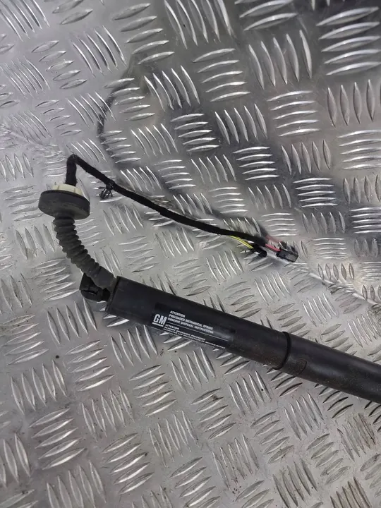 Baklucka Aktuator Opel Astra K Kombi 39078579 image 3