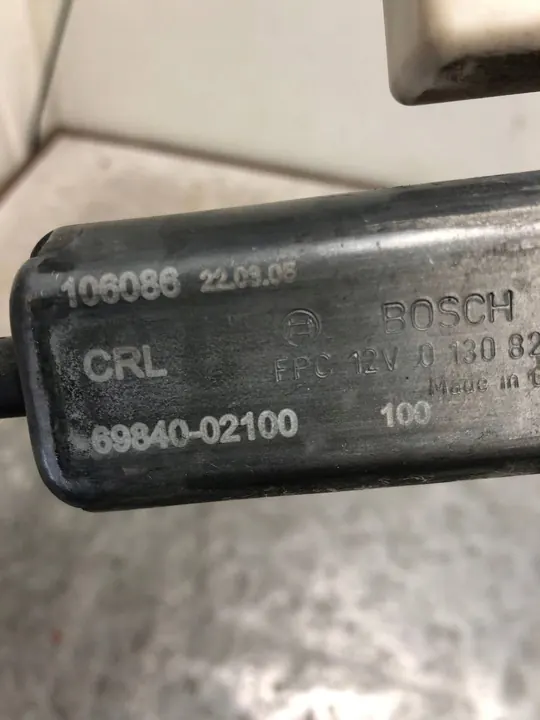 Motor de elevador de vidro Toyota Corolla E120 E130 OE 6984002100 image 4