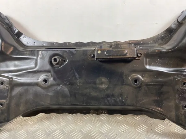Mitsubishi OE FOB55750 Etujousimet image 3