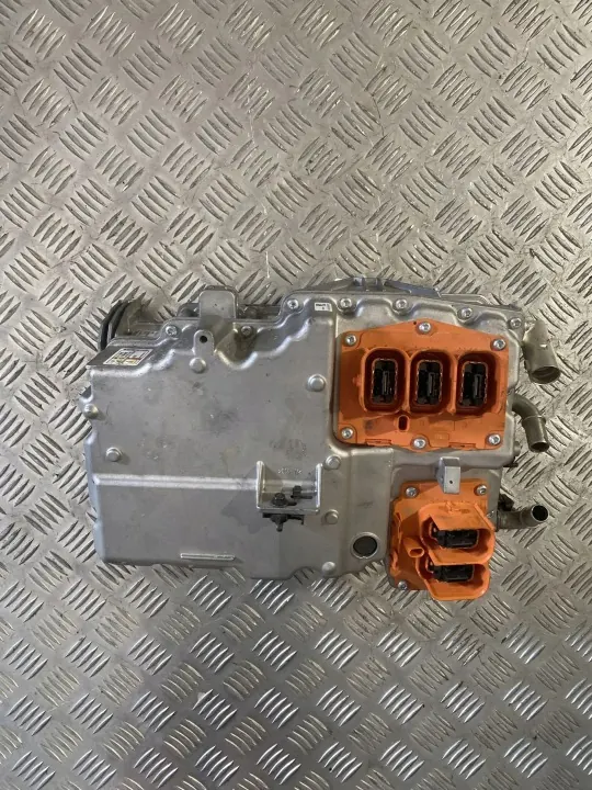 Volvo XC90 2017 Inversor OEM 31673216 - Usado image 9