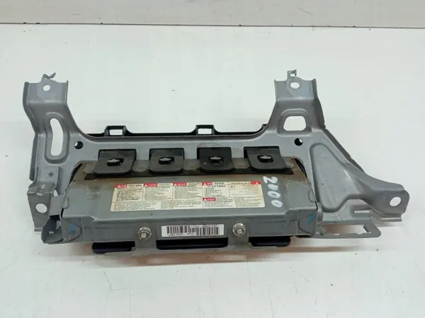 Airbag de rodilla OEM 5907911258351 para Mitsubishi Lancer VIII image 3