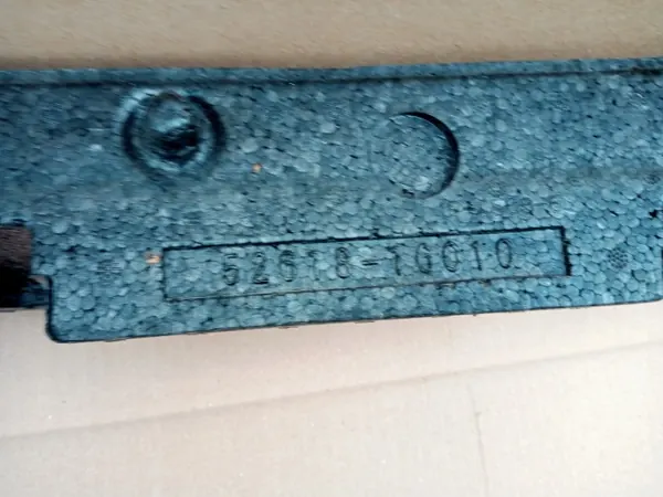 Absorvedor para-choques dianteiro Toyota OEM 52618-16010 image 4