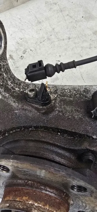 Pivot de direction avant gauche OEM R8K0407257 Audi image 7