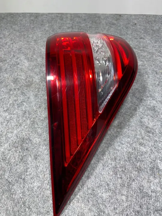 MERCEDES ML W166 Lámpara Trasera Derecha A1669063201 image 3