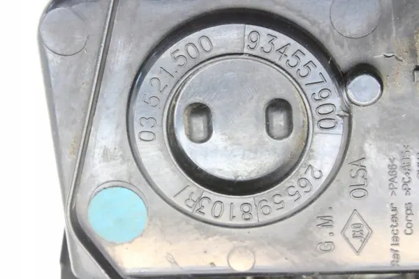 Feu arrière gauche halogène Opel Vivaro OEM 934557900 image 4