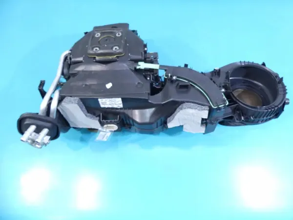 BMW Verwarmingskern OEM 9207085 voor F20 F21 F30 F31 image 2