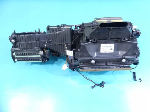 BMW Verwarmingskern OEM 9207085 voor F20 F21 F30 F31 image 4
