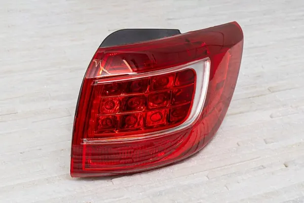 Lámpara LED trasera derecha KIA SPORTAGE SL 924023W010 image 9