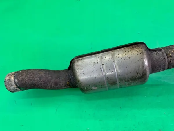 OEM 8K0253211C Linker Mittelschalldämpfer Audi S6 C7 image 9