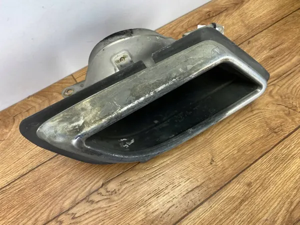Embout d'échappement Cadillac CTS III 2016 OEM 22753150 image 3