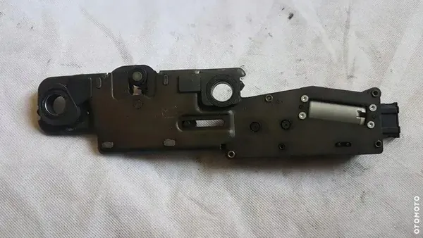 Audi A6 S6 C6 2007 Serrure de hayon image 3