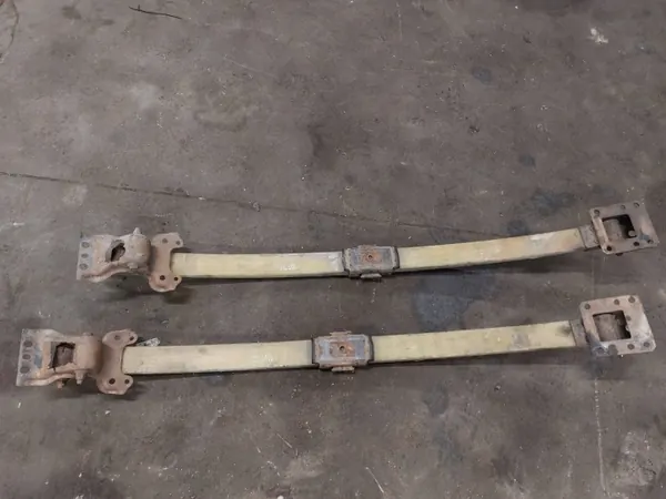 Juego de ballestas traseras OEM RESOR PIÓROWY para Opel Movano A image 5