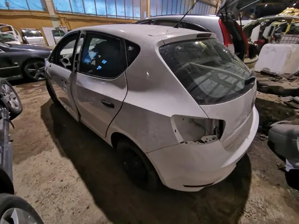 Supporti motore e cambio Seat Ibiza 2016 6C0199851 image 10