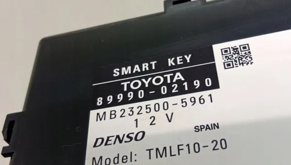 Module sans clé Toyota Auris OEM 8999002190 image 3