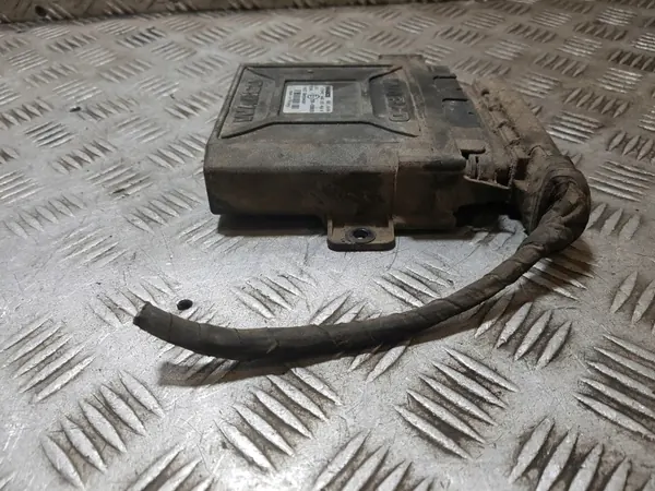 Computadora de suspensión Iveco Daily 6 OEM 4461554500 image 4