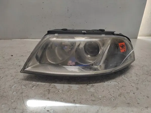 Vasen ajovalot VW Passat B5 FL Lift image 2