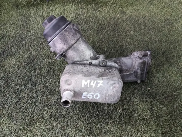 Oljefilterhus Bas OEM 7787072 för BMW E60 image 2