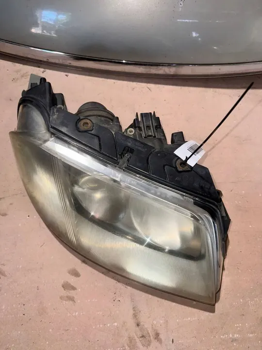 Oikea Etuvalo Volkswagen Passat B5 3B0941016AP image 3