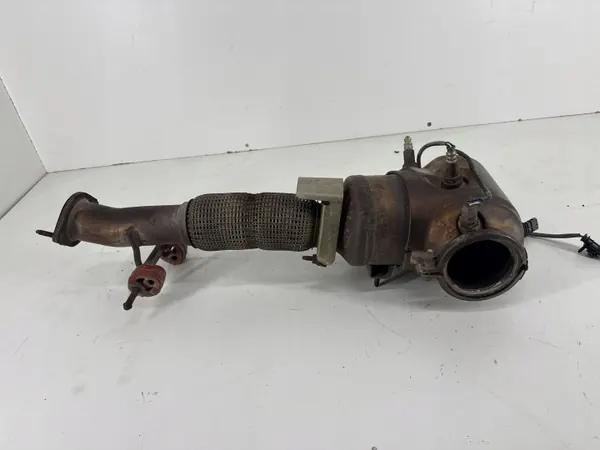 Käytetty Volvo DPF/katalysaattori OEM 31293865 image 5