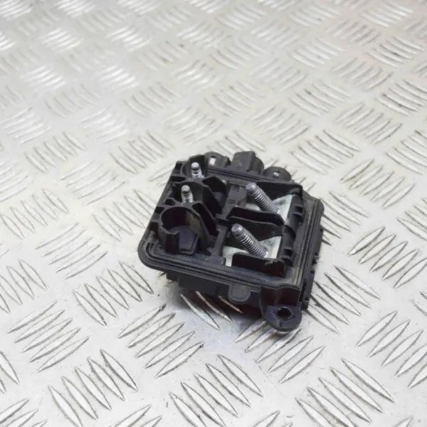 Fusible batterie OEM A2055451006 pour Mercedes-Benz E W213 image 3