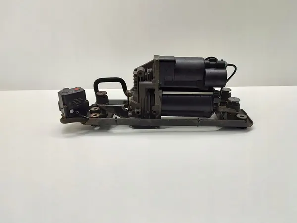 Compressore di Sospensione BMW OE 6785505 image 3