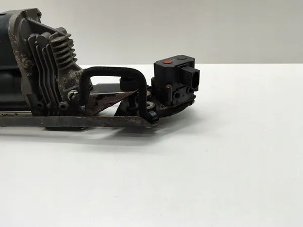 Compressore di Sospensione BMW OE 6785505 image 7