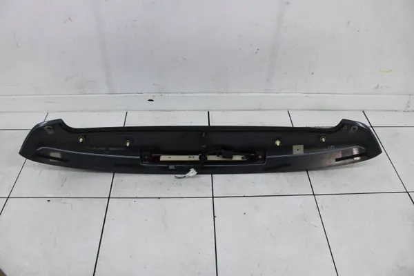 Mitsubishi OEM TBS27841 Takaspoileri Outlander II:lle image 10