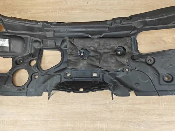OEM 7447011 väliseinäeristys BMW G26 G20 G42 image 3