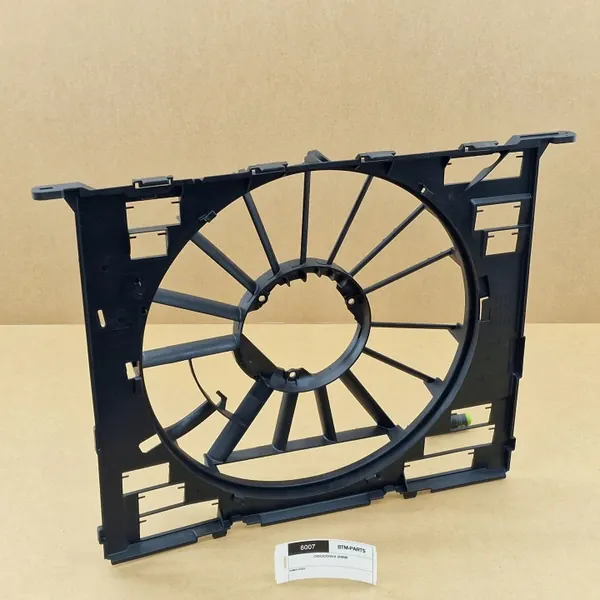 Radiatorventilatorhuis BMW G30 OEM 17428619625 image 5