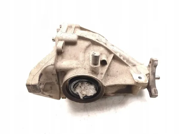 Mercedes C-Class Rear Differential 2053509125 image 3