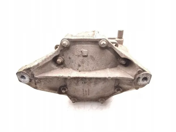 Mercedes C-Class Rear Differential 2053509125 image 4