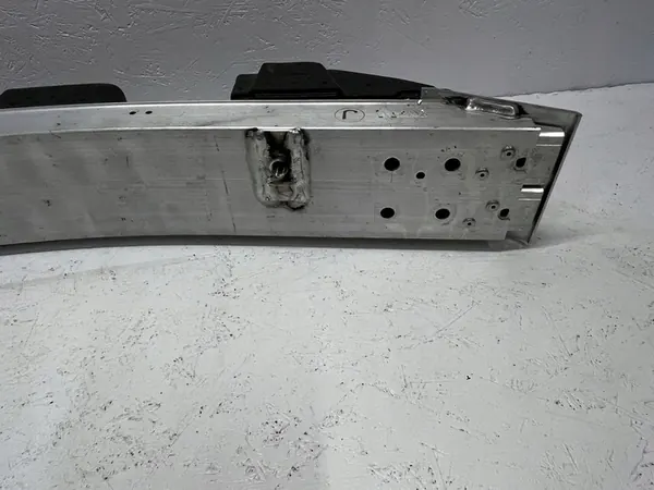 Reforço do para-choque dianteiro Lexus RX V 2022 - OEM image 10